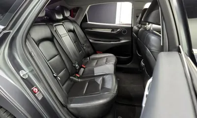 Hyundai Grandeur 2019, 82282 км, за 11430.46 USD - фото 12
