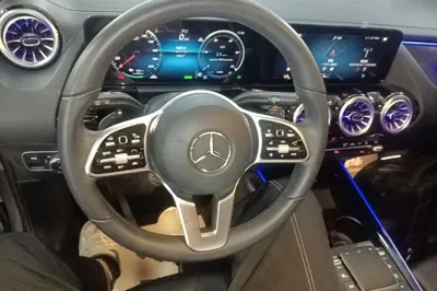 Mercedes-Benz EQA 2023, 44400 км, за 18821 USD - фото 18
