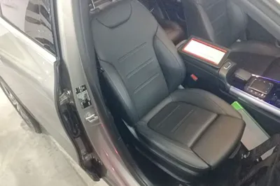 Mercedes-Benz EQA 2023, 44400 км, за 18821 USD - фото 24