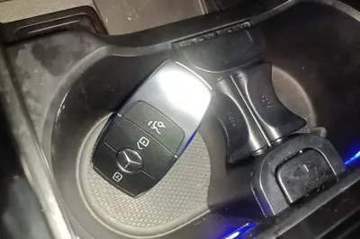 Mercedes-Benz EQA 2023, 44400 км, за 18821 USD - фото 29
