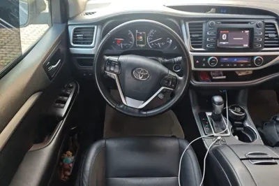 Toyota Highlander 2018, 127800 км, за 18612 USD - фото 21