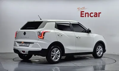 KG_Mobility_Ssangyong TIBOLI 2018, 127367 км, за 4818.65 USD