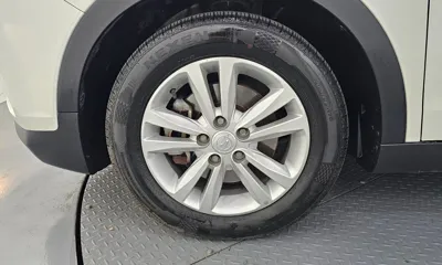 KG_Mobility_Ssangyong TIBOLI 2018, 127367 км, за 4818.65 USD
