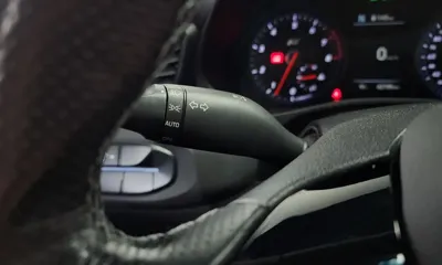 Hyundai Veloster 2019, 82785 км, за 10175.09 USD - фото 15