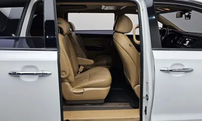 Kia Canival 2015, 87249 км, за 7661.3 USD - фото 12