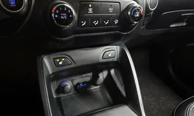 Hyundai Tucson 2012, 112102 км, за 2980.13 USD - фото 16
