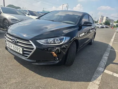 Hyundai Avante 2016, 62694 км, за 6432.98 USD