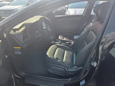 Hyundai Avante 2016, 62694 км, за 6432.98 USD - фото 7