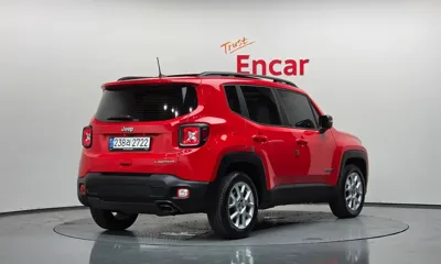 Jeep Renegade 2021, 17157 км, за 13016.86 USD