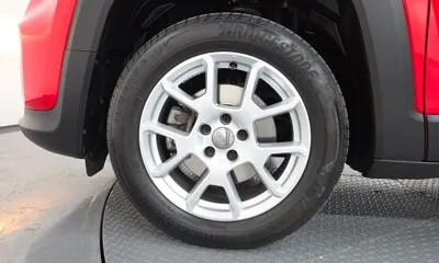 Jeep Renegade 2021, 17157 км, за 13016.86 USD