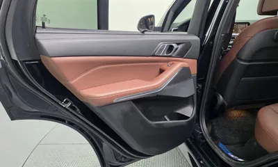BMW X5 2022, 140978 км, за 37697.44 USD - фото 25