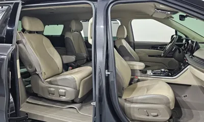 Kia Canival 2021, 57783 км, за 26125.77 USD - фото 11