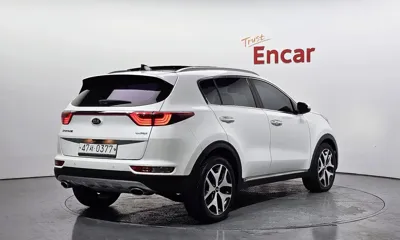 Kia Sportage 2016, 127871 км, за 7928.64 USD