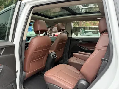 Buick GL6 2019, 80000 км, за 6395.57 USD - фото 7
