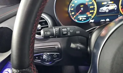 Mercedes-Benz GLC-Class 2022, 22891 км, за 38056.24 USD - фото 35