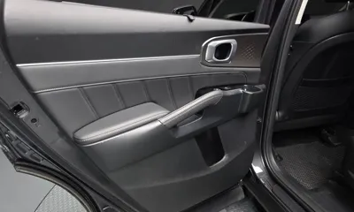 Kia Sorento 2023, 87440 км, за 18136.9 USD - фото 25