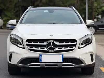 Mercedes-Benz GLA 2019, 60000 км, за 11477.12 USD