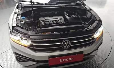Volkswagen Tiguan 2024, 23805 км, за 21662.07 USD - фото 6