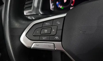 Volkswagen Tiguan 2024, 23805 км, за 21662.07 USD - фото 33
