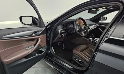 BMW 5-Series 2023, 87365 км, за 24241.04 USD - фото 10