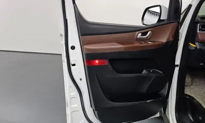 Hyundai Starex 2021, 118355 км, за 14521.06 USD - фото 24
