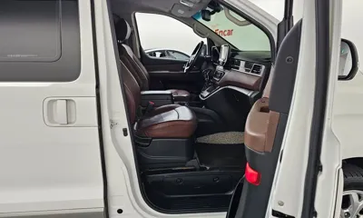 Hyundai Starex 2021, 118355 км, за 14521.06 USD - фото 26