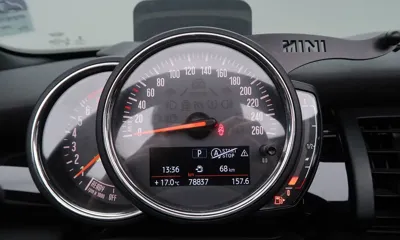 MINI Cooper Convertible 2018, 79255 км, за 9311.71 USD - фото 8