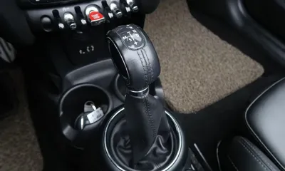 MINI Cooper Convertible 2018, 79255 км, за 9311.71 USD - фото 9