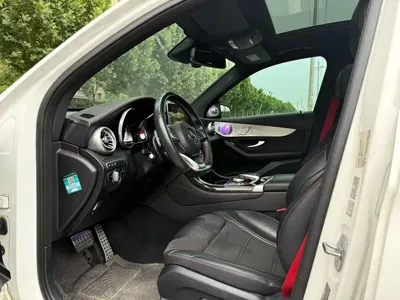 Mercedes-Benz GLC AMG 2019, 93000 км, за 23513.38 USD
