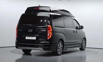 Hyundai Starex 2019, 142383 км, за 12026.26 USD
