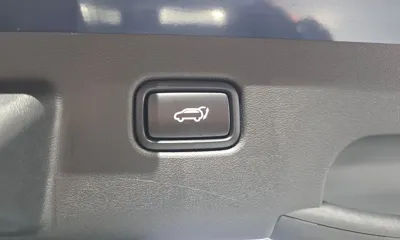 Kia EV6 2025, 5635 км, за 31205.23 USD - фото 41