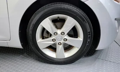 Hyundai Avante 2012, 214396 км, за 2444.66 USD