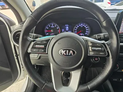 Kia K3 2019, 129963 км, за 6375.23 USD - фото 8