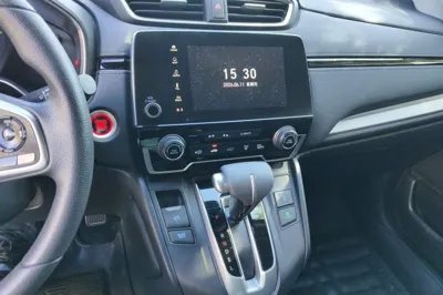 Honda CR-V 2021, 40700 км, за 15900 USD - фото 10