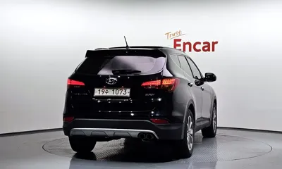 Hyundai Santafe 2015, 140702 км, за 7296.42 USD