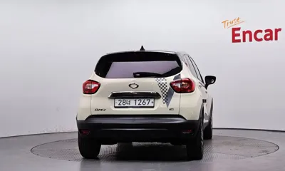 Renault-KoreaSamsung QM3 2015, 68127 км, за 4102.36 USD