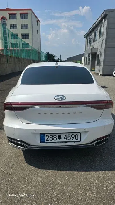 Hyundai Grandeur 2020, 94047 км, за 14441.38 USD