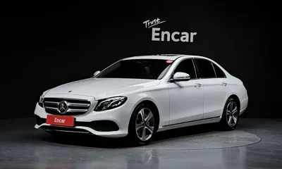 Mercedes-Benz E-Class · 2017 год