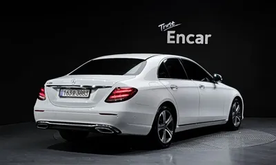 Mercedes-Benz E-Class 2017, 88338 км, за 15622.95 USD