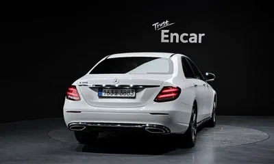 Mercedes-Benz E-Class 2017, 88338 км, за 15622.95 USD