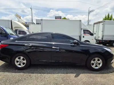 Hyundai Sonata 2014, 214047 км, за 1917.7 USD - фото 8