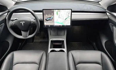 Tesla Model Y 2024, 26723 км, за 27947.9 USD - фото 7
