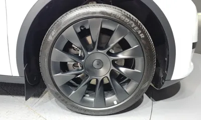 Tesla Model Y 2024, 26723 км, за 27947.9 USD - фото 21
