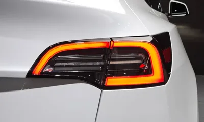 Tesla Model Y 2024, 26723 км, за 27947.9 USD - фото 23