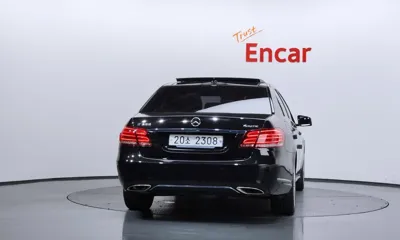 Mercedes-Benz E-Class 2015, 164915 км, за 5618.72 USD