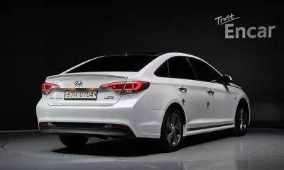 Hyundai Sonata 2016, 213100 км, за 6498.62 USD