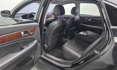 Hyundai Equus 2012, 190796 км, за 2214.98 USD - фото 13