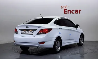 Hyundai Accent 2014, 186916 км, за 2312.52 USD