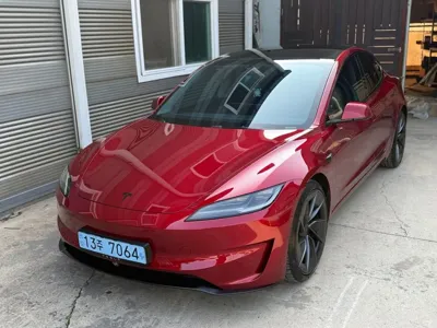 Tesla Model 3 · 2026 год