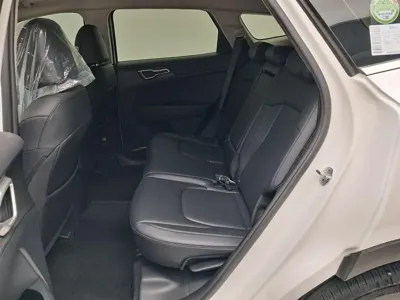 Kia Sportage 2023, 61603 км, за 13259.81 USD - фото 12